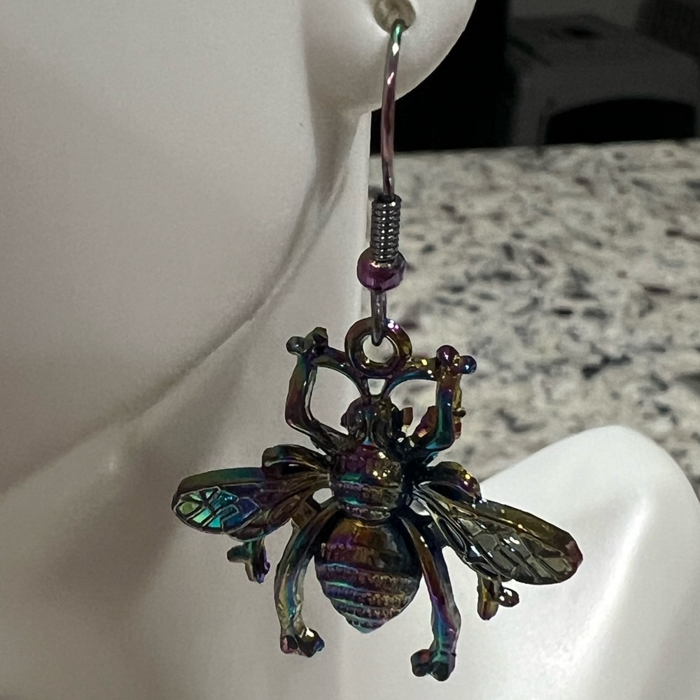 Bee earrings